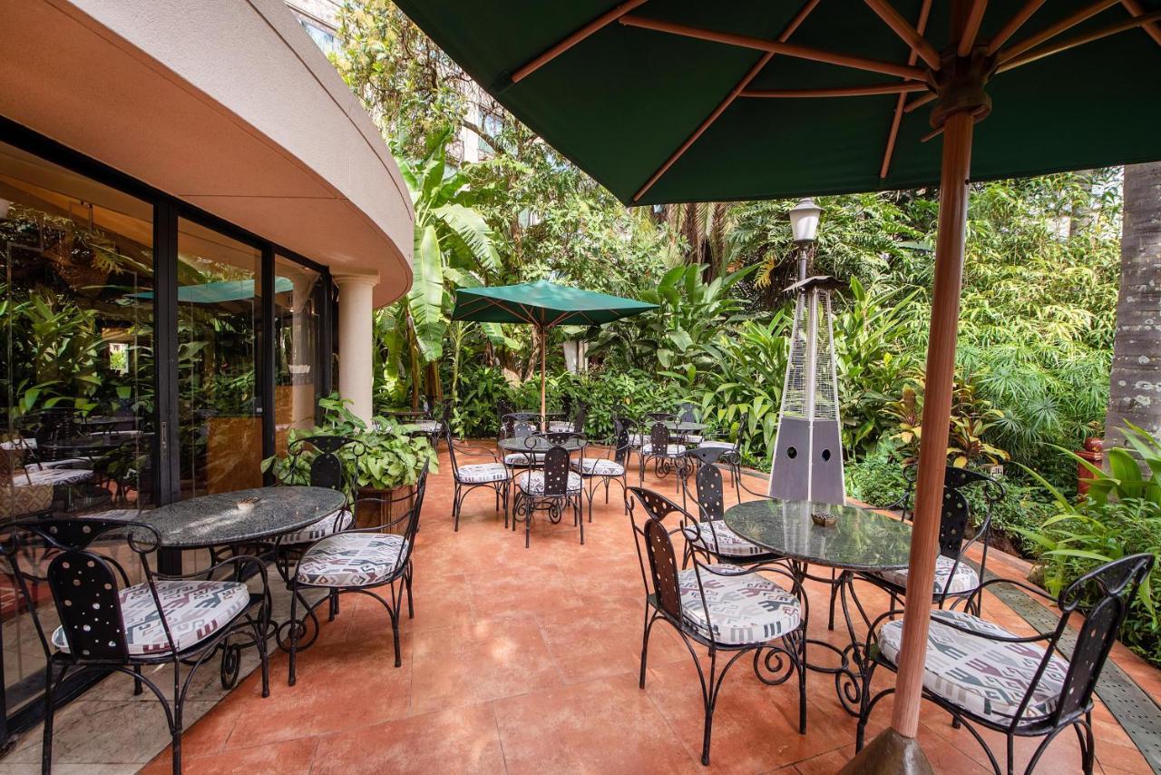 Serena 5* Nairobi